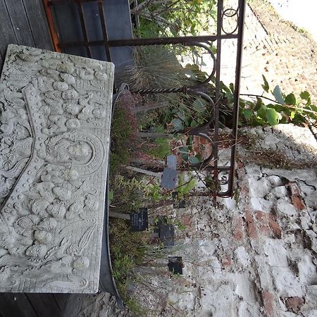 몽트뢰유쉬르메르 L'Art Du Temps B&B 외부 사진